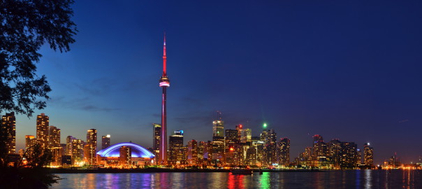 Anton Bielousov - Toronto skyline at night - DSC_2134.